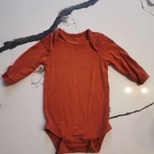 Kyte baby LS bodysuit 0-3 color Rust